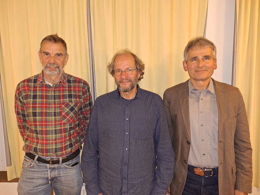 Neu gewählter Vorstand, v.l.n.r. Michael Neumann (Schriftführer), Wolfgang Eber (Vorsitzender) und Volker Kloos (Finanzen) DSC02093 DxO rs